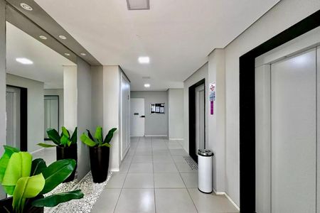 Apartamento para alugar com 24m², 1 quarto e sem vaga Apartamento para alugar com 24m², 1 quarto e sem vagaHall Social Bloco