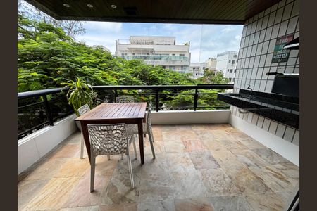 Varanda de apartamento à venda com 4 quartos, 133m² em Recreio dos Bandeirantes, Rio de Janeiro