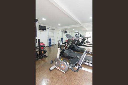Apartamento para alugar com 393m², 3 quartos e 6 vagas Apartamento para alugar com 393m², 3 quartos e 6 vagasÁrea comum - Academia