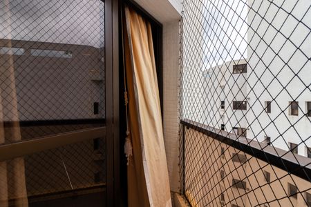 Apartamento para alugar com 393m², 3 quartos e 6 vagas Apartamento para alugar com 393m², 3 quartos e 6 vagasVaranda do Escritório