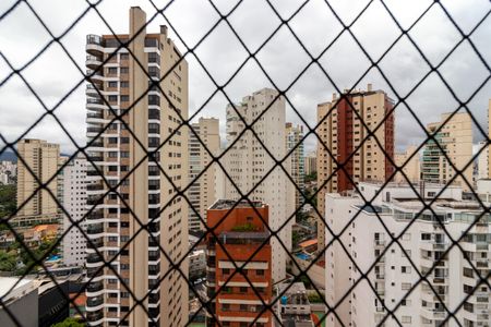 Apartamento para alugar com 393m², 3 quartos e 6 vagas Apartamento para alugar com 393m², 3 quartos e 6 vagasVaranda da Sala de Jantar - Vista