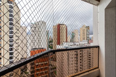 Apartamento para alugar com 393m², 3 quartos e 6 vagas Apartamento para alugar com 393m², 3 quartos e 6 vagasVaranda da Sala de Estar