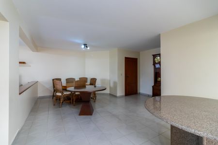 Apartamento para alugar com 393m², 3 quartos e 6 vagas Apartamento para alugar com 393m², 3 quartos e 6 vagasSalão