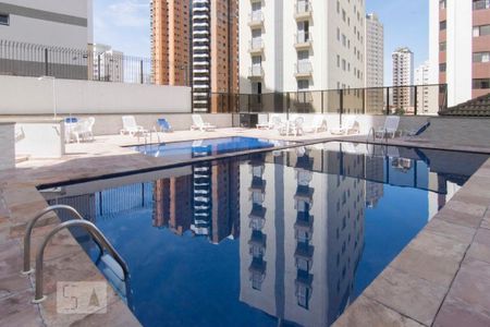 Apartamento para alugar com 393m², 3 quartos e 6 vagas Apartamento para alugar com 393m², 3 quartos e 6 vagasÁrea comum - Piscina