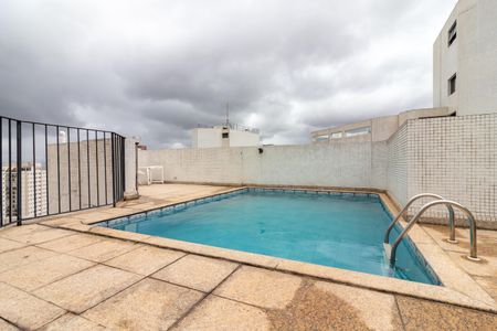 Apartamento para alugar com 393m², 3 quartos e 6 vagas Apartamento para alugar com 393m², 3 quartos e 6 vagasPiscina
