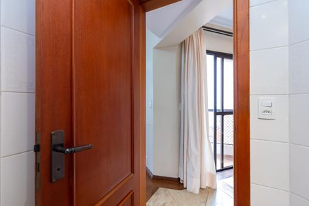 Apartamento para alugar com 393m², 3 quartos e 6 vagas Apartamento para alugar com 393m², 3 quartos e 6 vagasLavabo