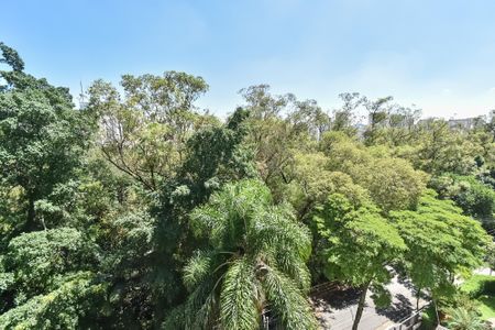 Apartamento à venda com 191m², 3 quartos e 2 vagas Apartamento à venda com 191m², 3 quartos e 2 vagasVista da sala de tv