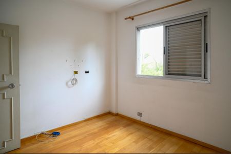Apartamento à venda com 191m², 3 quartos e 2 vagasQuarto 2