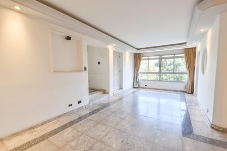 Apartamento à venda com 191m², 3 quartos e 2 vagas Apartamento à venda com 191m², 3 quartos e 2 vagasSala