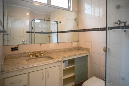 Apartamento à venda com 191m², 3 quartos e 2 vagasBanheiro Quarto 1 - Suite