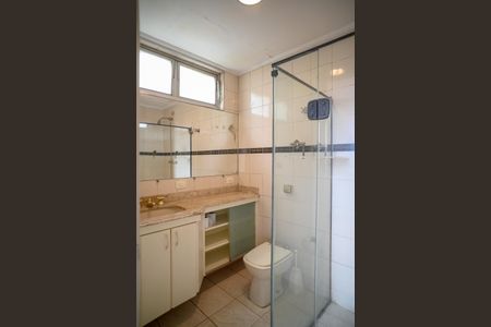 Apartamento à venda com 191m², 3 quartos e 2 vagasBanheiro Quarto 1 - Suite