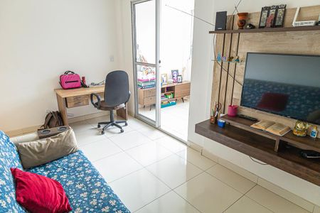 Apartamento à venda com 57m², 2 quartos e 1 vaga Apartamento à venda com 57m², 2 quartos e 1 vagaSala