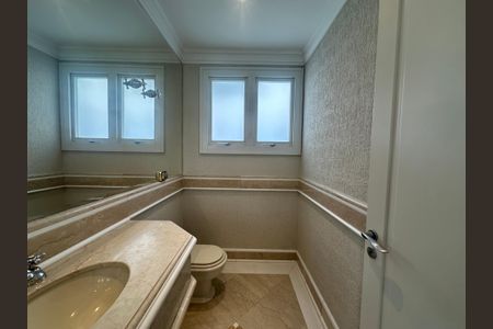 Casa de condomínio à venda com 470m², 4 quartos e 4 vagasLavabo