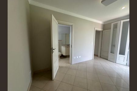 Casa de condomínio à venda com 470m², 4 quartos e 4 vagasSala de Almoço