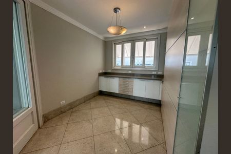 Casa de condomínio à venda com 470m², 4 quartos e 4 vagasCozinha