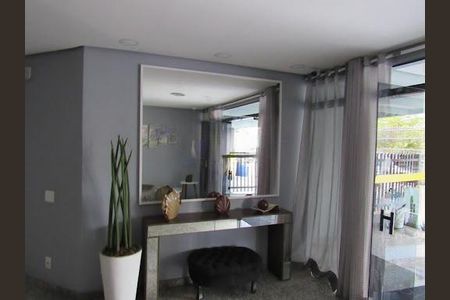 Apartamento à venda com 64m², 3 quartos e 1 vaga