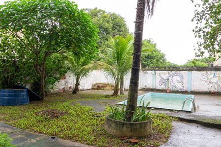 Casa para alugar com 360m², 5 quartos e 5 vagasQuintal