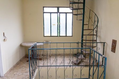 Casa para alugar com 360m², 5 quartos e 5 vagasHall social