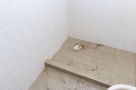 Casa para alugar com 360m², 5 quartos e 5 vagasBanheiro 1