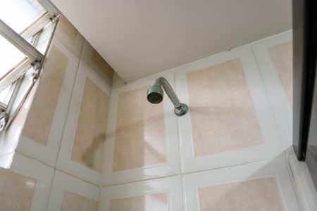 Apartamento à venda com 70m², 2 quartos e 1 vaga Apartamento à venda com 70m², 2 quartos e 1 vagaBanheiro