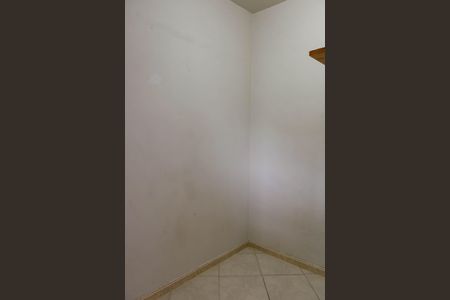 Apartamento à venda com 70m², 2 quartos e 1 vaga Apartamento à venda com 70m², 2 quartos e 1 vagaQuarto de Serviço