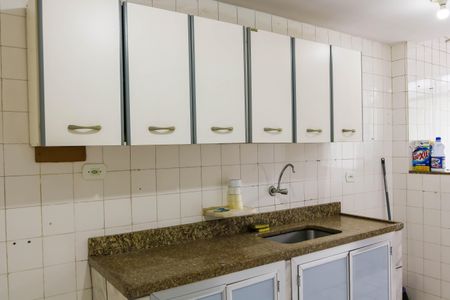 Apartamento à venda com 70m², 2 quartos e 1 vaga Apartamento à venda com 70m², 2 quartos e 1 vagaCozinha