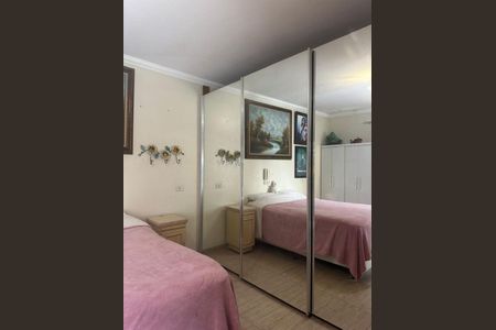 Casa para alugar com 5 quartos, 350m² em São Lucas, São Paulo