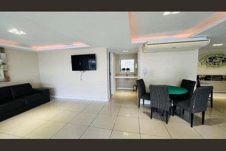 Apartamento à venda com 3 quartos, 136m² em Itaipu, Niterói