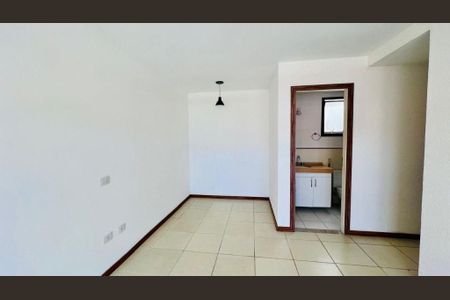 Apartamento à venda com 3 quartos, 136m² em Itaipu, Niterói