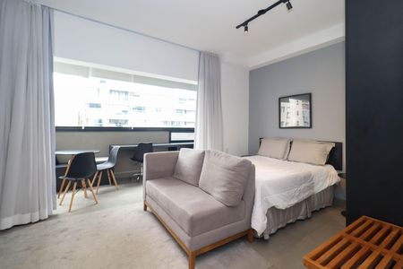 Apartamento para alugar com 32m², 1 quarto e 1 vagaStudio