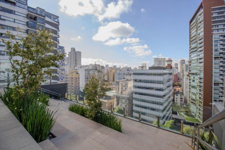 Apartamento para alugar com 32m², 1 quarto e 1 vagaÁrea comum