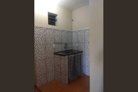 Cozinha de apartamento para alugar com 1 quarto, 35m² em Anchieta, Nilópolis