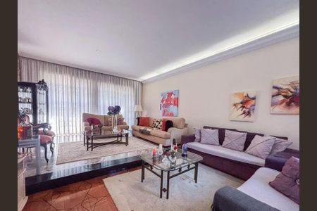 Casa à venda com 3 quartos, 186m² em Vila Mariana, São Paulo