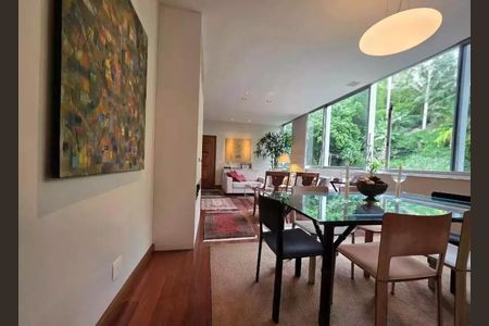 Apartamento à venda com 3 quartos, 122m² em Humaitá, Rio de Janeiro