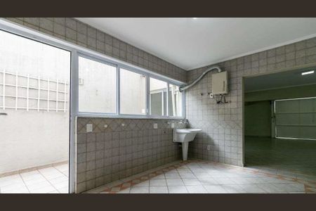 Casa para alugar com 3 quartos, 360m² em Vila Prudente, São Paulo