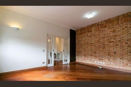 Casa para alugar com 3 quartos, 360m² em Vila Prudente, São Paulo