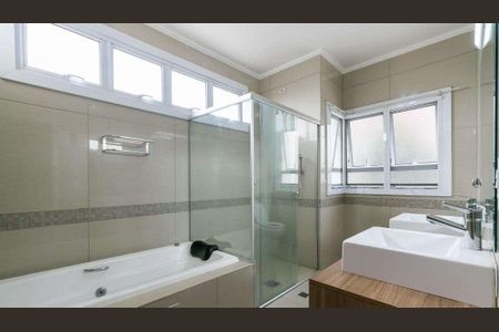 Casa para alugar com 3 quartos, 360m² em Vila Prudente, São Paulo