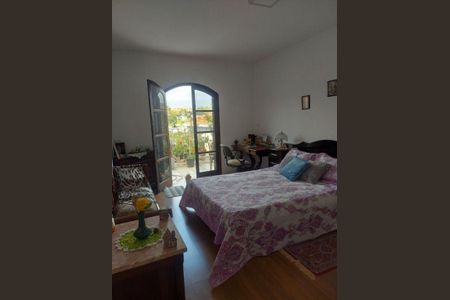 Casa à venda com 3 quartos, 200m² em Vila Santa Catarina, São Paulo