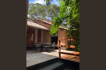 Casa à venda com 3 quartos, 168m² em Sete Praias, Diadema