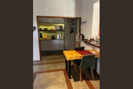 Casa à venda com 3 quartos, 168m² em Sete Praias, Diadema