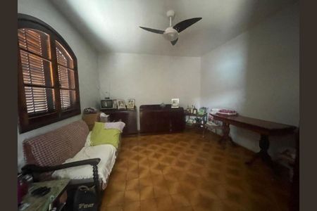 Casa à venda com 5 quartos, 380m² em Piratininga, Niterói