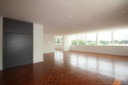 Apartamento à venda com 3 quartos, 424m² em Higienópolis, São Paulo