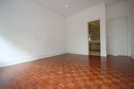 Apartamento à venda com 3 quartos, 424m² em Higienópolis, São Paulo