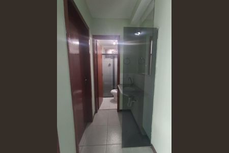 Foto 16 de apartamento à venda com 2 quartos, 50m² em Monte Castelo, Contagem