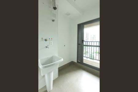 Área de Serviço de apartamento à venda com 3 quartos, 139m² em Cambuí, Campinas