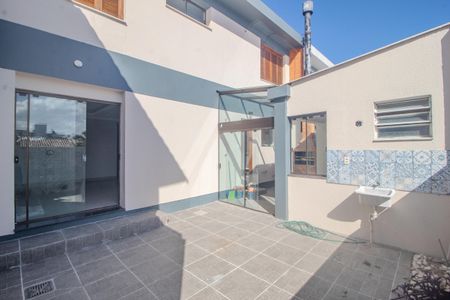 Apartamento para alugar com 120m², 2 quartos e 1 vagaQuintal