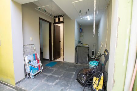 Casa de condomínio para alugar com 172m², 4 quartos e 2 vagasÁrea de Serviço