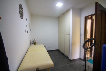 Casa de condomínio para alugar com 172m², 4 quartos e 2 vagasDispensa / Quarto de Serviço