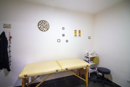 Casa de condomínio para alugar com 172m², 4 quartos e 2 vagasDispensa / Quarto de Serviço