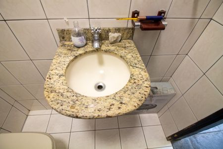 Casa de condomínio para alugar com 172m², 4 quartos e 2 vagasLavabo